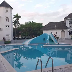20 Ocho Rios